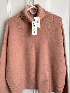 Zankov Rose-Purple Turtleneck Sweater - Women's Cozy Knit